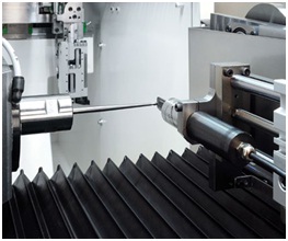 CNC3軸切削工具ブランク研削盤 ShapeSmart NP3